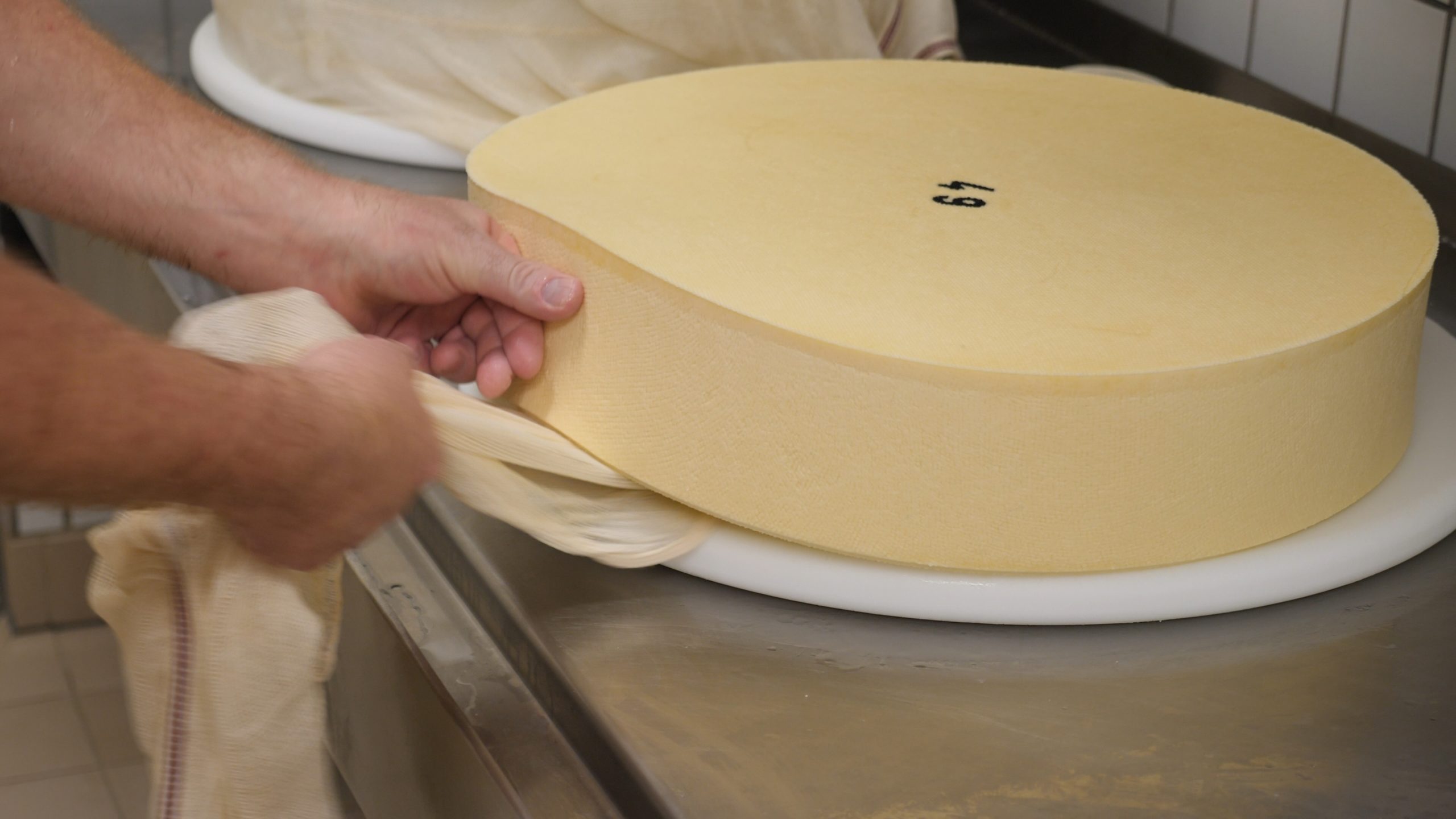 P1211449.MP4_snapshot_22.32_[2020.12.30_04.14.06]