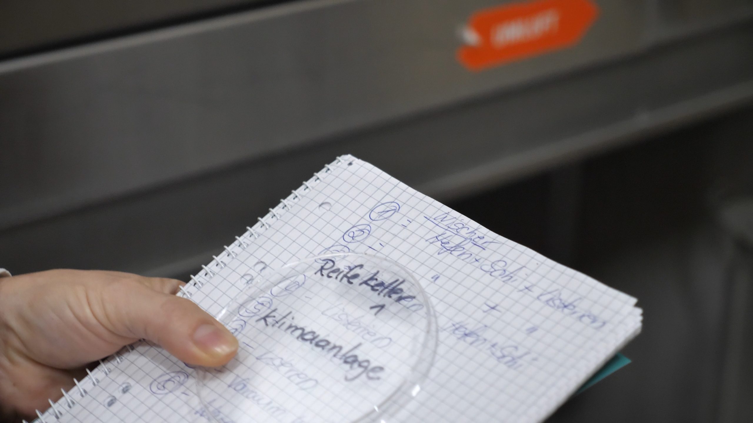 P1222141.MP4_snapshot_00.28.04_[2020.12.30_06.53.12]