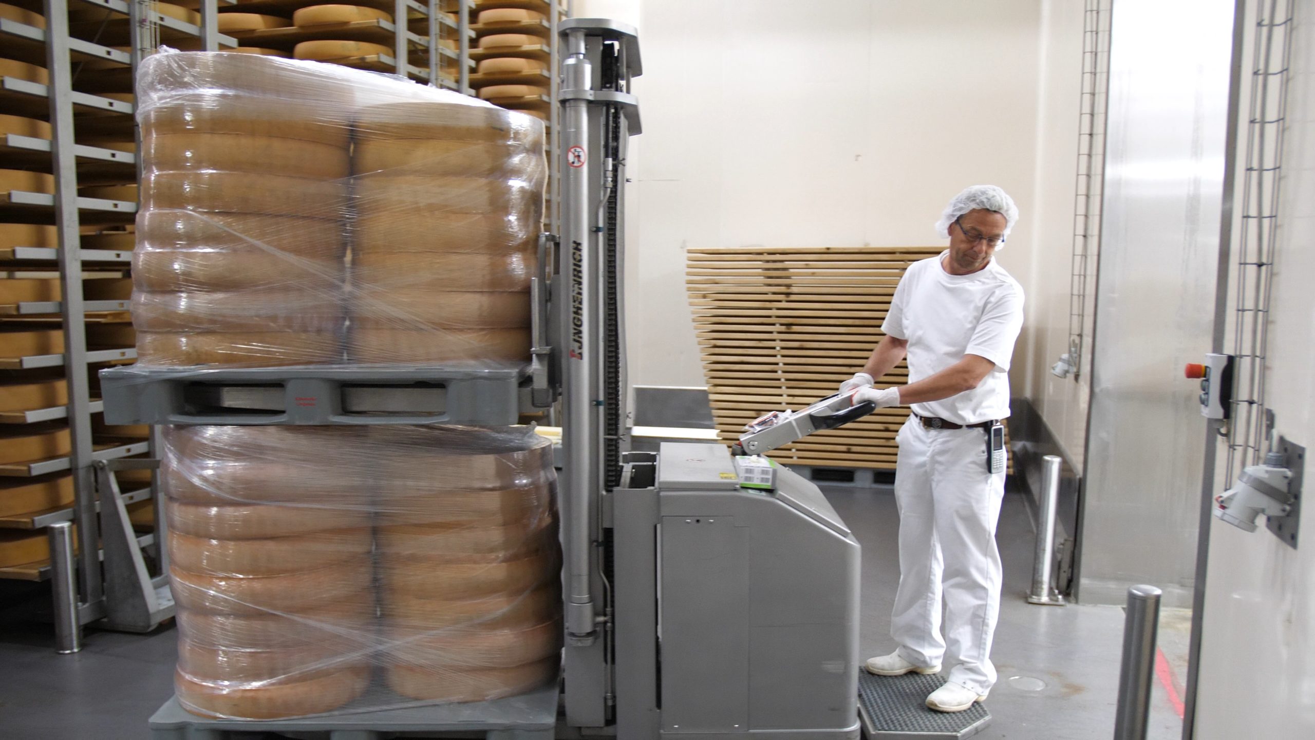 P1188765.MP4_snapshot_07.40_[2021.01.04_12.37.16]