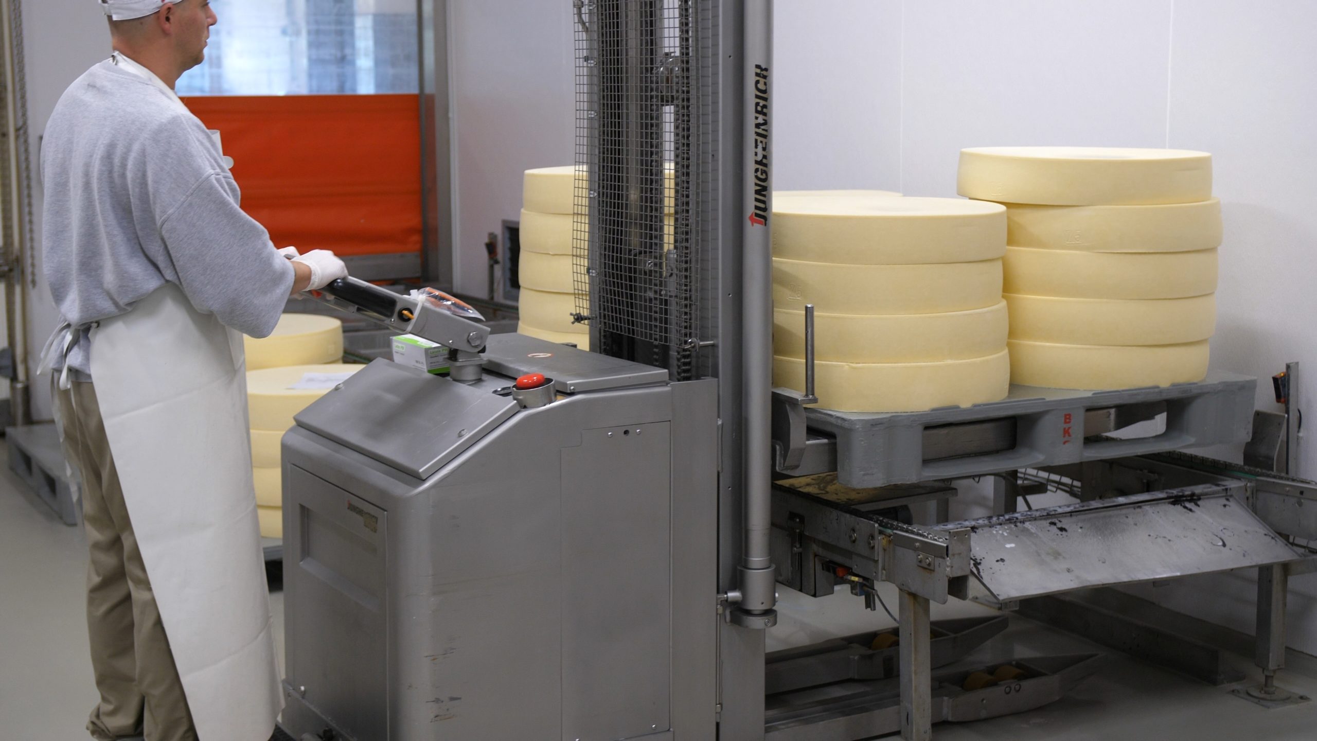 P1188769.MP4_snapshot_01.30_[2021.01.04_12.35.35]